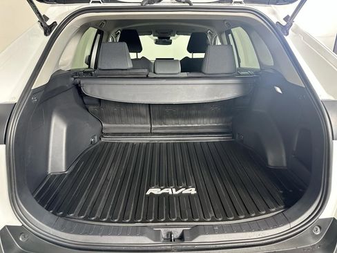 Used 2024 Toyota RAV4 LE image 43