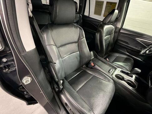 Used 2018 Honda Pilot EX-L image 27