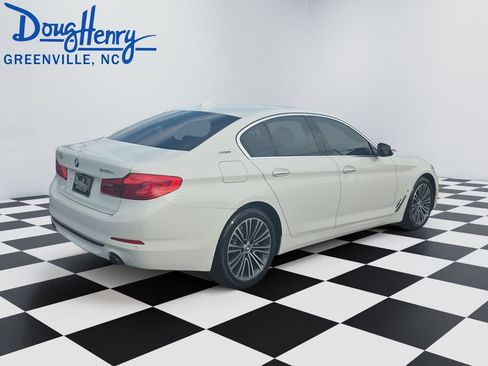 Used 2018 BMW 530e RWD image 5