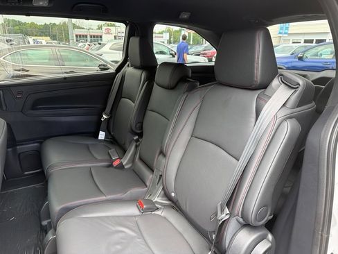New 2026 Honda Odyssey Sport-L image 18