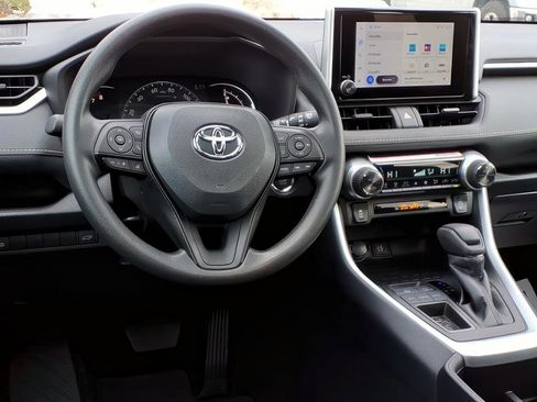 Used 2024 Toyota RAV4 XLE image 12