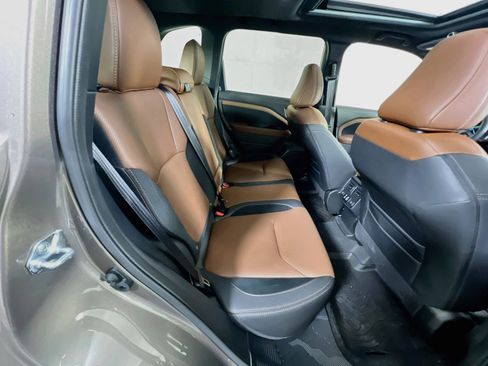 Used 2025 Subaru Forester Touring w/ Protection Package (1PH) AWD/4WD image 27
