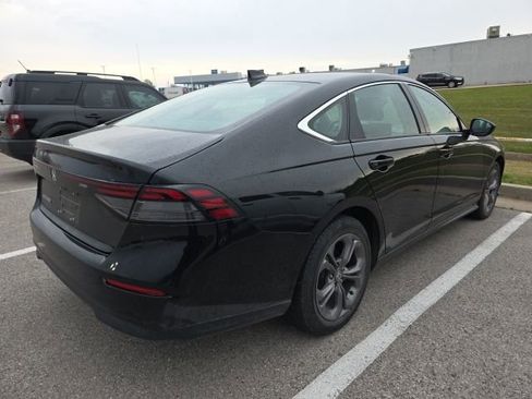 Used 2024 Honda Accord EX image 5