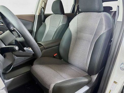 Certified 2023 Nissan Rogue SV image 16