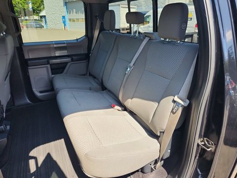 Used 2017 Ford F150 XLT w/ Equipment Group 302A Luxury AWD/4WD image 43
