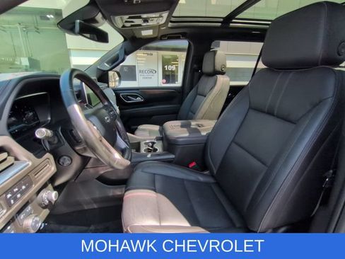 Used 2024 Chevrolet Tahoe RST w/ Luxury Package AWD/4WD image 20