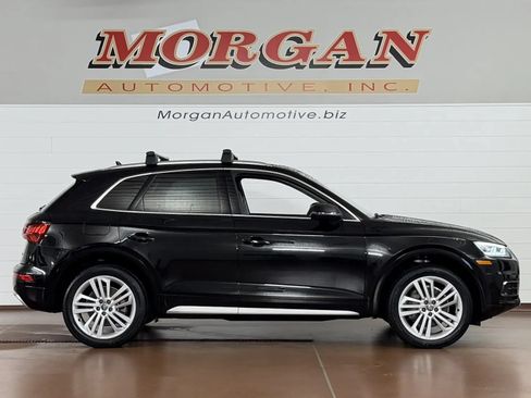 Used 2018 Audi Q5 Prestige w/ Prestige Package AWD/4WD image 2