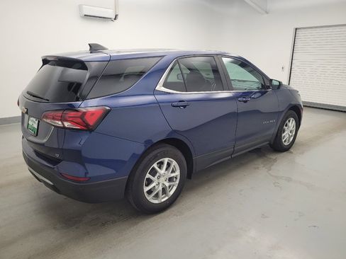 Used 2023 Chevrolet Equinox LT FWD image 10