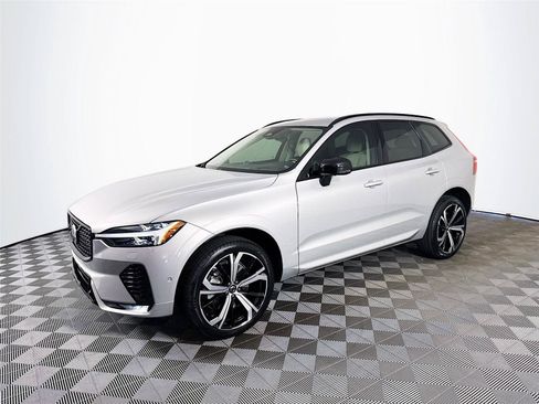 Used 2023 Volvo XC60 B5 Ultimate AWD/4WD image 1