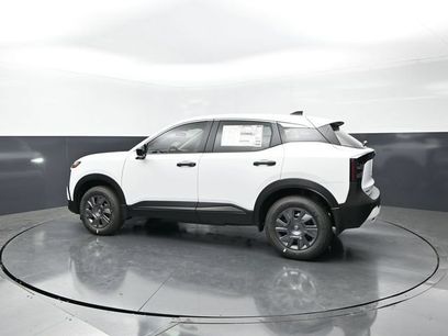 New 2026 Nissan Kicks S