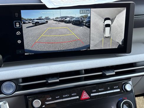 New 2026 Hyundai Tucson Limited image 27