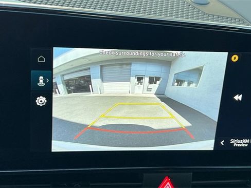 New 2025 Hyundai Elantra SEL image 19