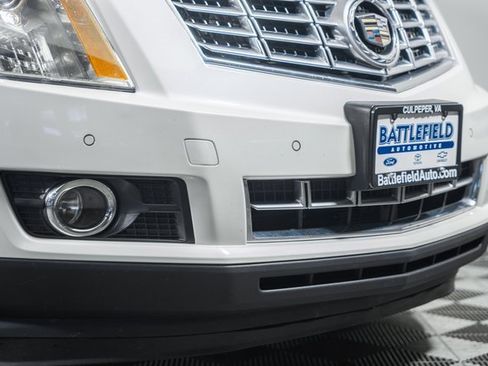 Used 2015 Cadillac SRX Premium image 15