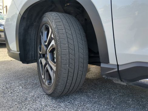 Certified 2023 Subaru Ascent Touring image 37