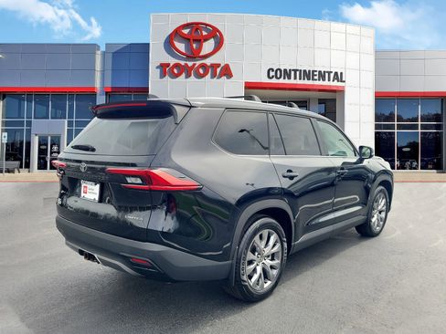 Certified 2024 Toyota Grand Highlander Limited image 5