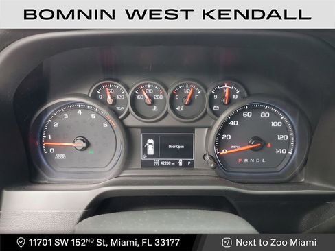 Used 2022 Chevrolet Silverado 2500 Custom w/ Custom Convenience Package image 30