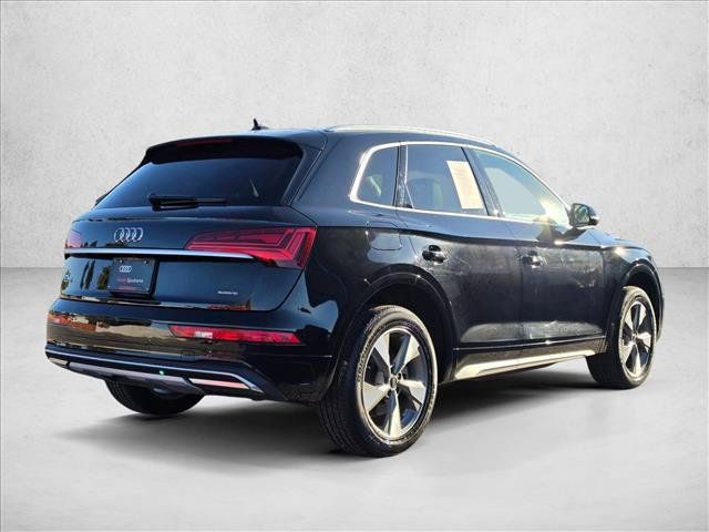 Used 2023 Audi Q5 2.0T Premium Plus w/ Premium Plus Package AWD/4WD image 5