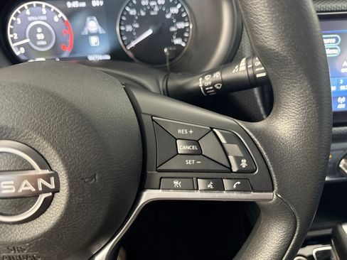 Used 2023 Nissan Kicks SV FWD image 25
