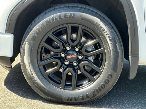 Certified 2022 GMC Sierra 1500 Elevation RWD image 26