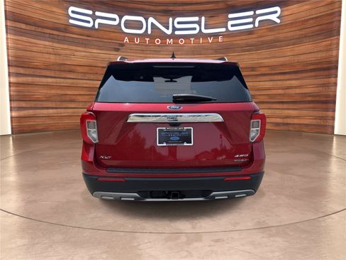 Certified 2023 Ford Explorer XLT w/ Equipment Group 202A AWD/4WD image 6