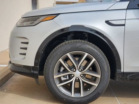 Used 2026 Land Rover Discovery Sport Landmark AWD/4WD image 6