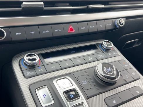 Used 2024 Hyundai Palisade SEL image 34