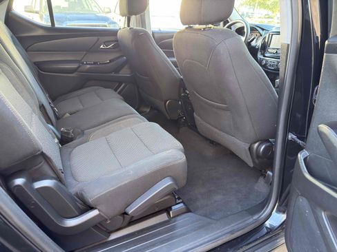 Used 2018 Chevrolet Traverse LS image 56