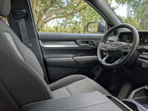 Used 2026 GMC Terrain Elevation w/ Technology Package II FWD image 13