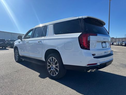 New 2026 GMC Yukon XL Denali w/ LPO, Floor Liner Package AWD/4WD image 4