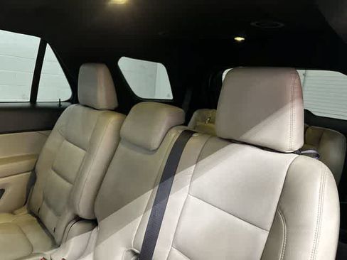 Used 2013 Ford Explorer FWD image 14