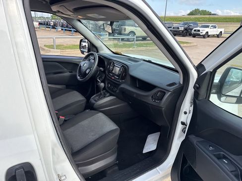 Used 2022 RAM ProMaster City Tradesman image 15