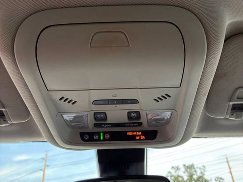 Used 2023 GMC Terrain Denali AWD/4WD image 44