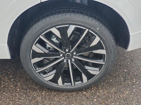 New 2026 Volvo XC60 T8 Ultra w/ Climate Package AWD/4WD image 7