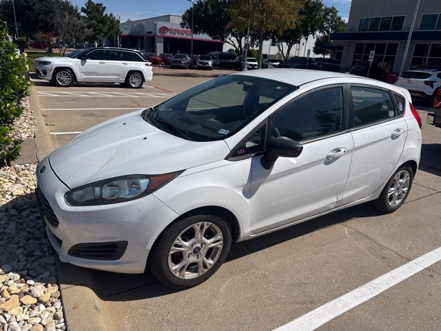 Used 2014 Ford Fiesta SE FWD image 3