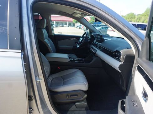 Used 2023 Honda Pilot EX-L image 17
