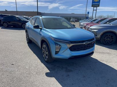 New 2026 Chevrolet Trax RS w/ Sunroof Package