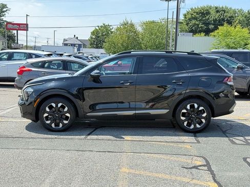 Used 2023 Kia Sportage X-Line AWD/4WD image 2