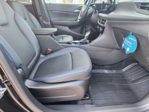 Certified 2025 Buick Encore GX Sport Touring w/ Comfort Package image 21