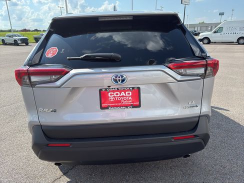 Certified 2024 Toyota RAV4 LE image 4