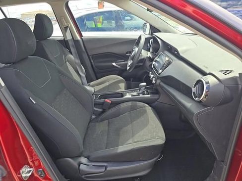 Used 2024 Nissan Kicks SV w/ Interior Electronics Package FWD image 15