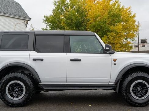 Used 2023 Ford Bronco Badlands w/ Sasquatch Package image 5