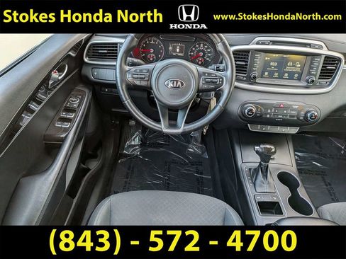 Used 2018 Kia Sorento FWD image 20