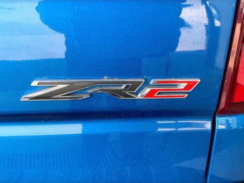 Used 2022 Chevrolet Silverado 1500 ZR2 w/ Technology Package image 9