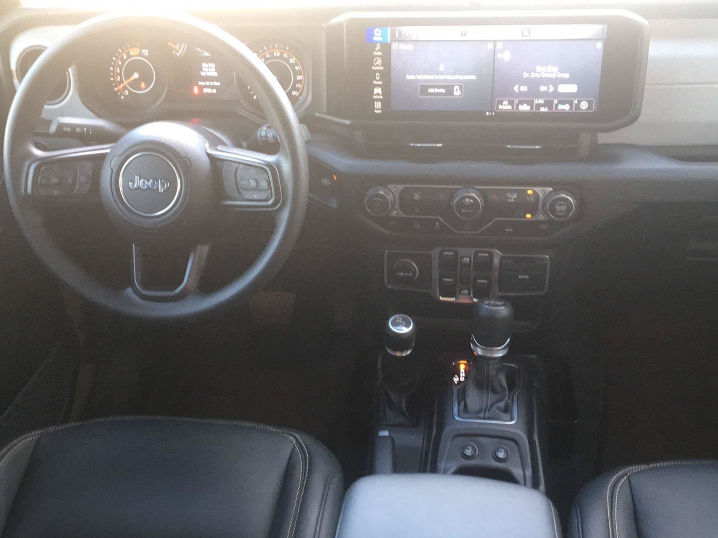 Used 2026 Jeep Wrangler Unlimited Sport AWD/4WD image 36