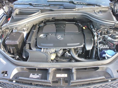 Used 2018 Mercedes-Benz GLE 350 4MATIC image 57