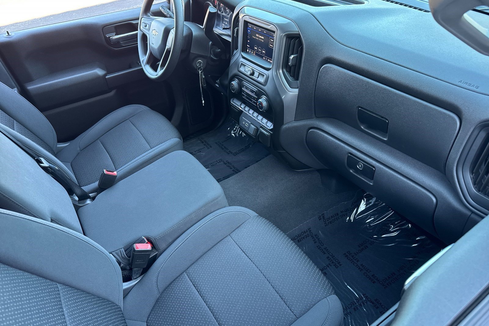 Used 2021 Chevrolet Silverado 1500 Custom w/ LPO, Dark Essentials Package RWD image 31