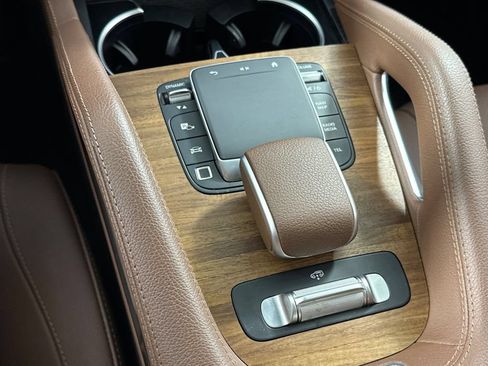 Certified 2026 Mercedes-Benz GLS 450 4MATIC image 37