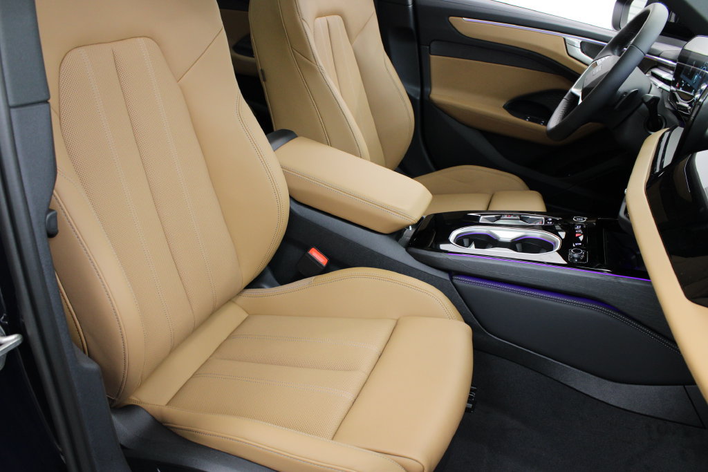 New 2026 Audi A6 Premium Plus AWD/4WD image 24