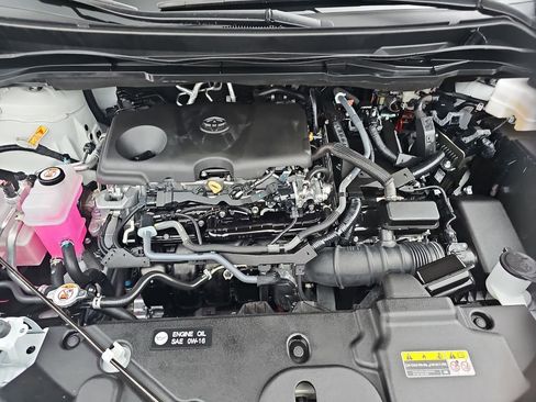 Certified 2025 Toyota Sienna LE image 22