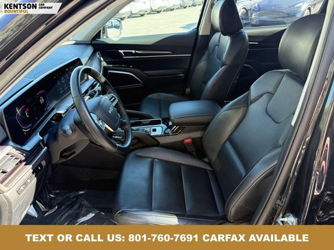 Used 2025 Kia Telluride S AWD/4WD image 34